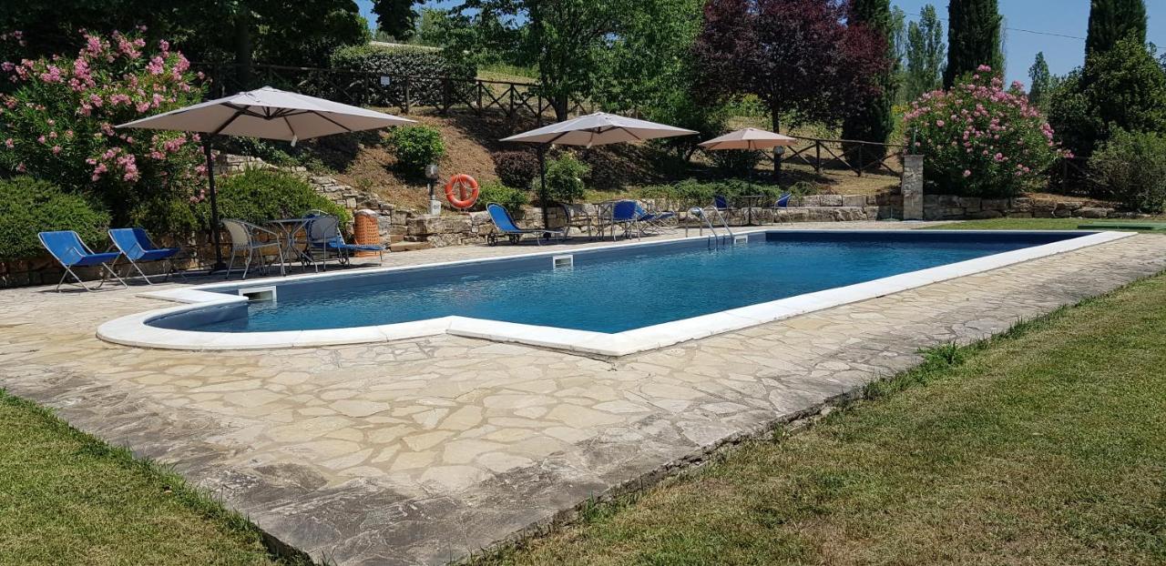 Case In Campagna Con Piscina A Todi Exterior foto